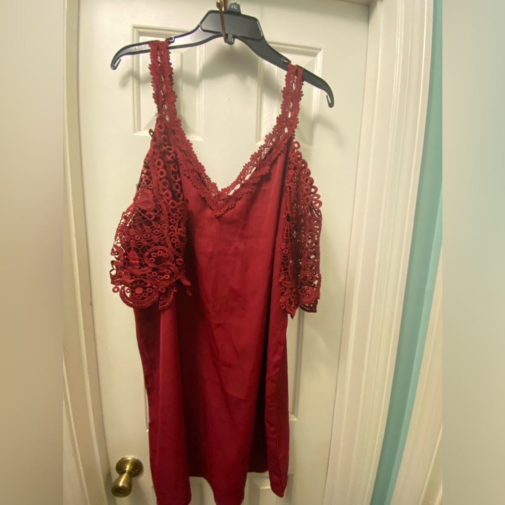 NWOT Shein Crochet Cold Shoulder V Neck dress